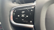 Volvo Xc60 2.0 B4P Plus Dark 5dr Geartronic Petrol Estate